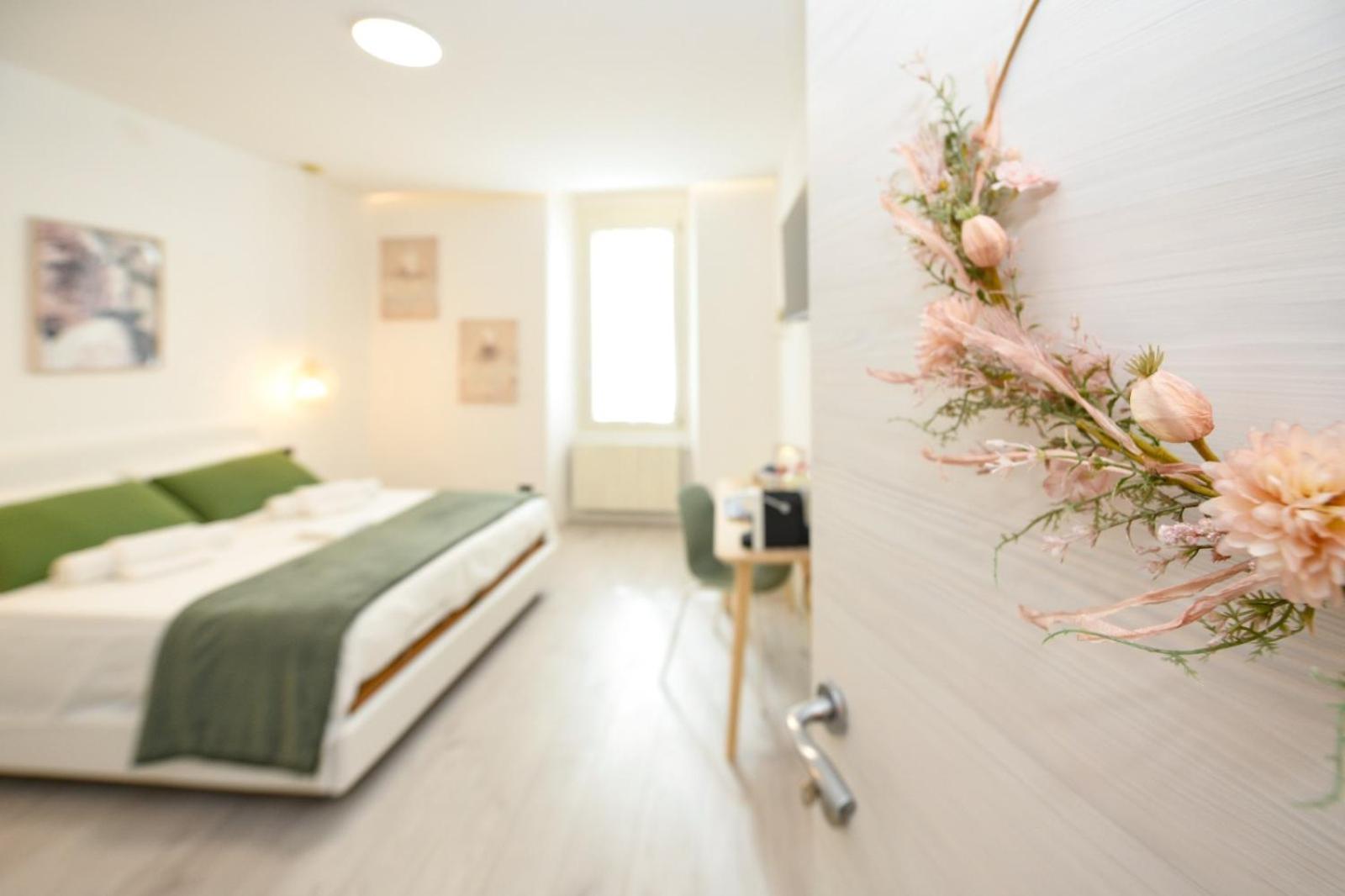 Casa Daniela Villa Desenzano del Garda Buitenkant foto