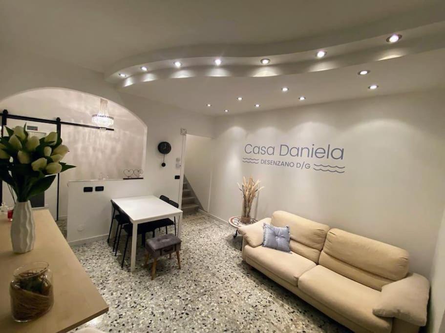 Casa Daniela Villa Desenzano del Garda Buitenkant foto
