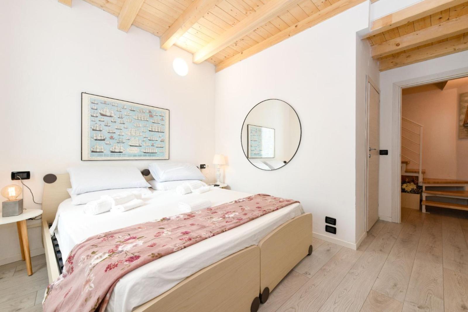 Casa Daniela Villa Desenzano del Garda Buitenkant foto