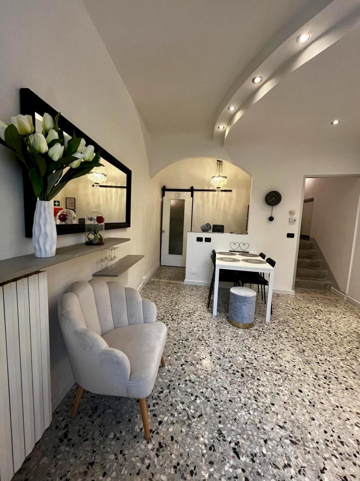 Casa Daniela Villa Desenzano del Garda Buitenkant foto